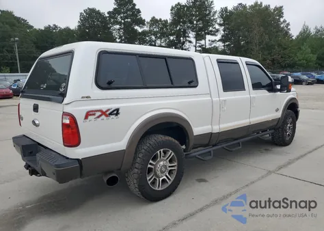 2015 Ford F250 Super Duty z USA, uszkodzony, nr VIN 1FT7W2BT1FEC87702